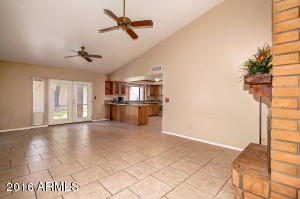 1143 E Redfield Rd, Phoenix, AZ 85022 photo 9