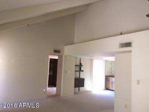 333 E Ambassador Dr, Tempe, AZ 85288 photo 10