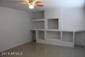 6733 W Wolf St, Phoenix, AZ 85033 photo 3