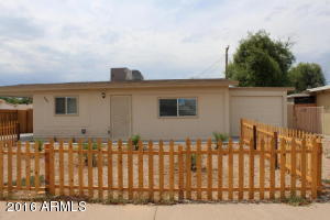 6733 W Wolf St, Phoenix, AZ 85033 photo 2