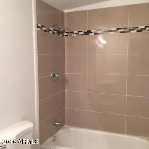 6733 W Wolf St, Phoenix, AZ 85033 photo 6