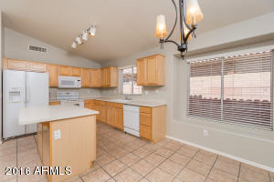 1917 E Williams Dr, Phoenix, AZ 85024 photo 2