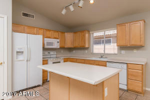1917 E Williams Dr, Phoenix, AZ 85024 photo 4