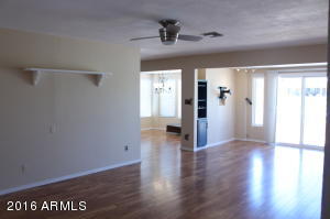 543 S 80th St E, Mesa, AZ 85208 photo 2