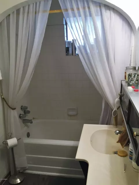 1504 E Clarendon Ave, Phoenix, AZ 85014 photo 6