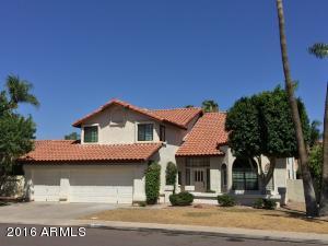2250 E Huron Ct, Gilbert, AZ 85234 photo 1