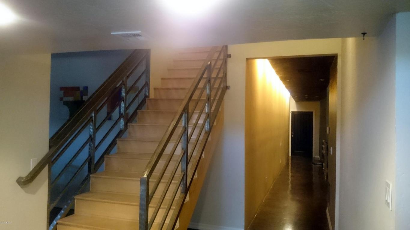 2504 E Osborn Rd, Phoenix, AZ 85016 photo 17