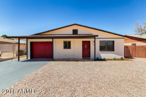 2140 E Violet Dr, Phoenix, AZ 85040 photo 2