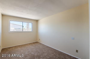 2140 E Violet Dr, Phoenix, AZ 85040 photo 24
