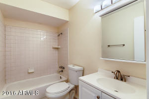 2140 E Violet Dr, Phoenix, AZ 85040 photo 28