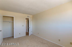 2140 E Violet Dr, Phoenix, AZ 85040 photo 25