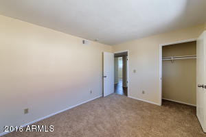 2140 E Violet Dr, Phoenix, AZ 85040 photo 27