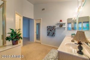 1887 E Oasis Dr, Tempe, AZ 85283 photo 9