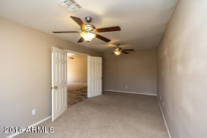 441 E Palomino Dr, Gilbert, AZ 85296 photo 4