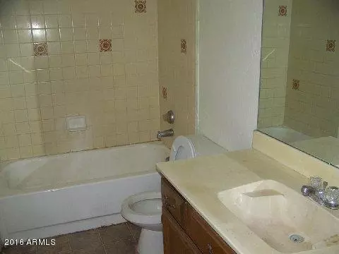 405 E Peppertree Ave, Apache Junction, AZ 85119 photo 3