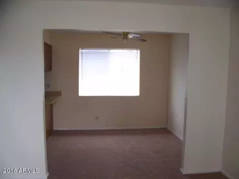 405 E Peppertree Ave, Apache Junction, AZ 85119 photo 2