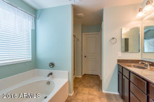 4067 E Maplewood St, Gilbert, AZ 85297 photo 25