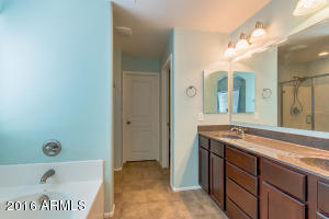 4067 E Maplewood St, Gilbert, AZ 85297 photo 26