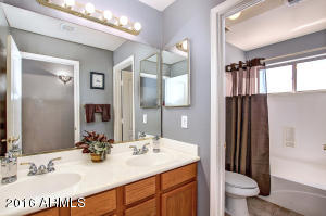 209 E Chelsea Ln, Gilbert, AZ 85295 photo 41