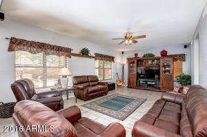 209 E Chelsea Ln, Gilbert, AZ 85295 photo 12