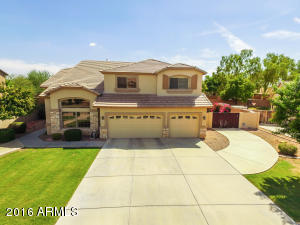 209 E Chelsea Ln, Gilbert, AZ 85295 photo 2