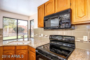 1913 E Redfield Rd, Phoenix, AZ 85022 photo 12