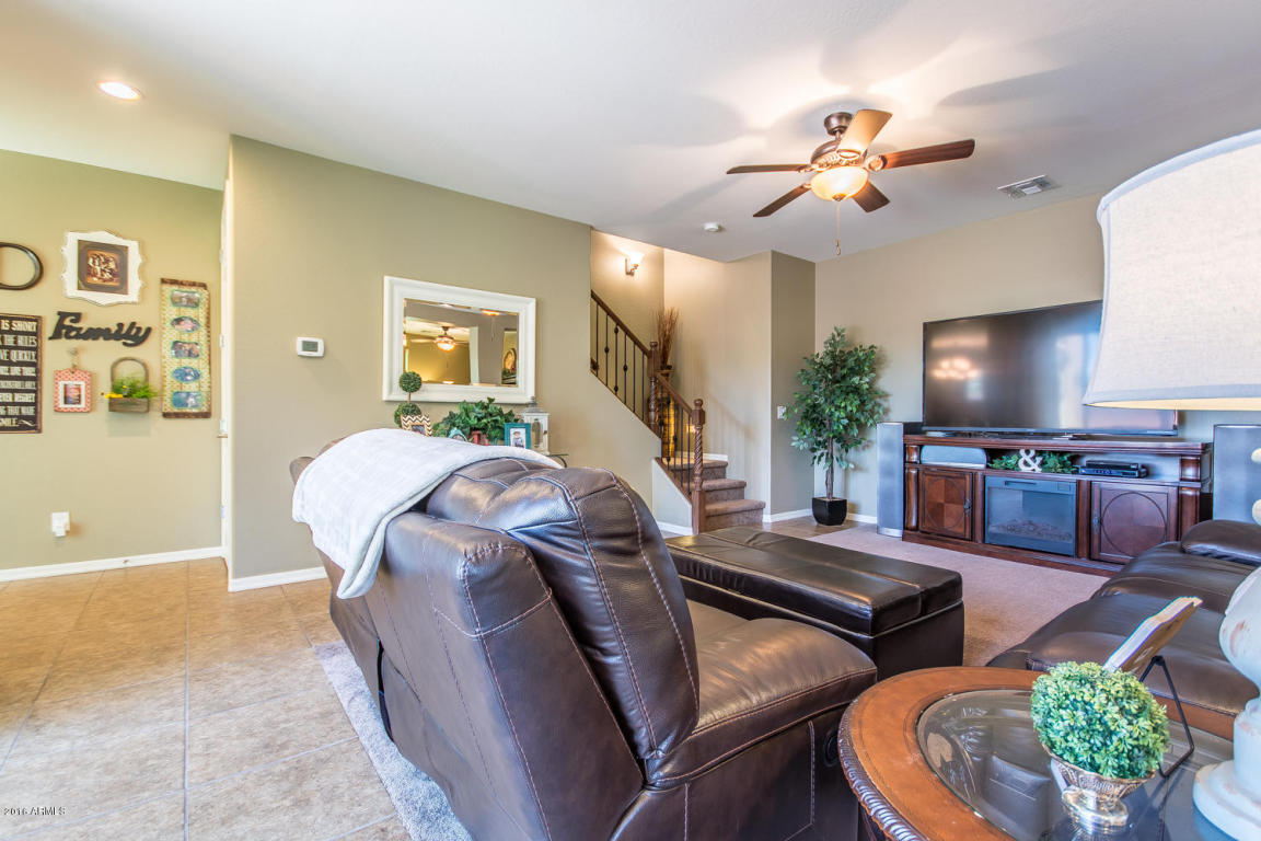 3667 E Angstead Ct, Gilbert, AZ 85296 photo 9