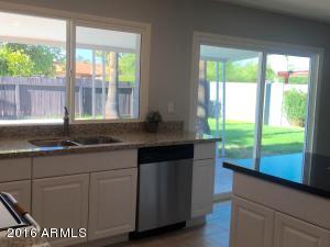 2437 E Pebble Beach Dr, Tempe, AZ 85282 photo 16