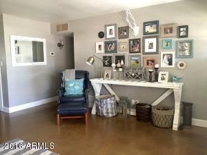 6802 N 14th Dr, Phoenix, AZ 85013 photo 8