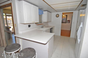 622 E Manhatton Dr, Tempe, AZ 85282 photo 5