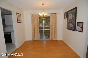 622 E Manhatton Dr, Tempe, AZ 85282 photo 9