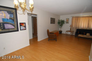 622 E Manhatton Dr, Tempe, AZ 85282 photo 7