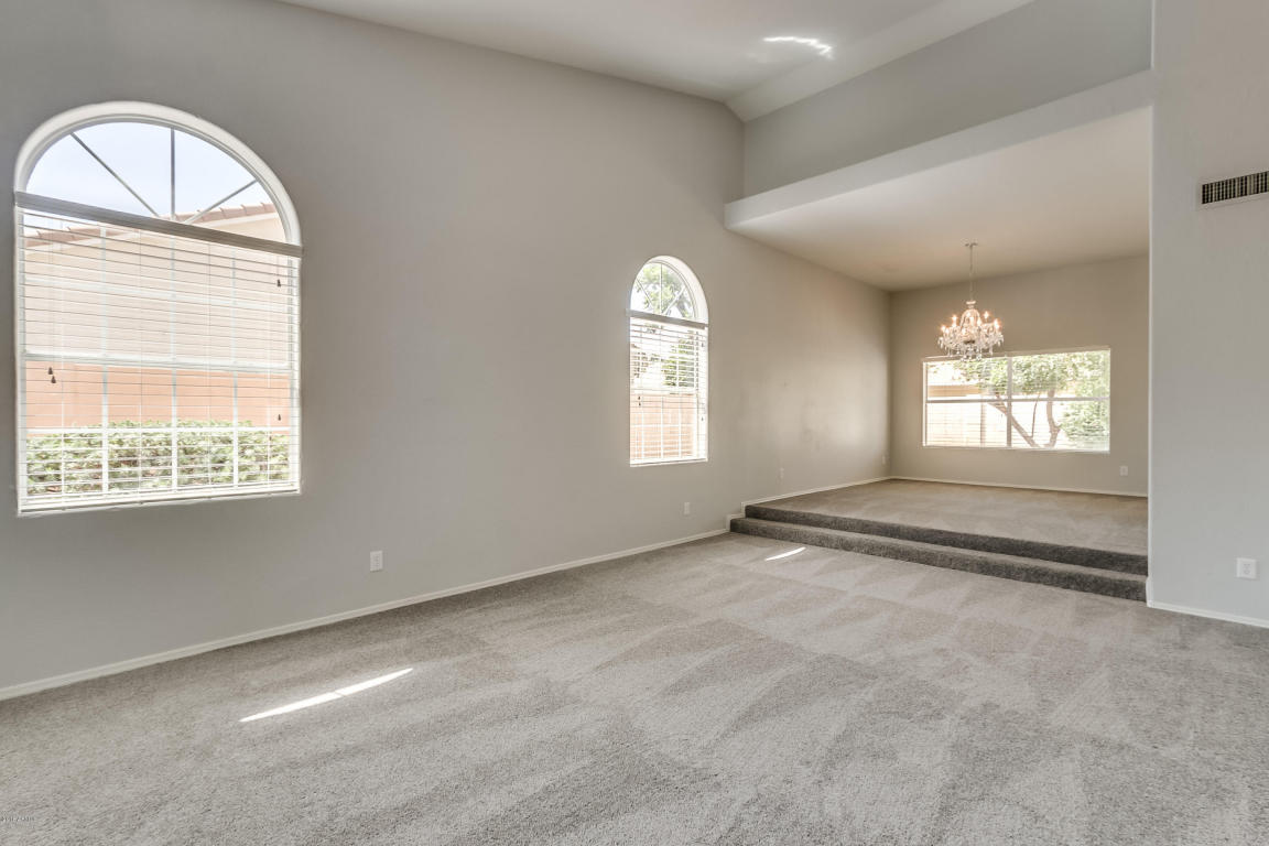 2268 E Indigo Bay Dr, Gilbert, AZ 85234 photo 8