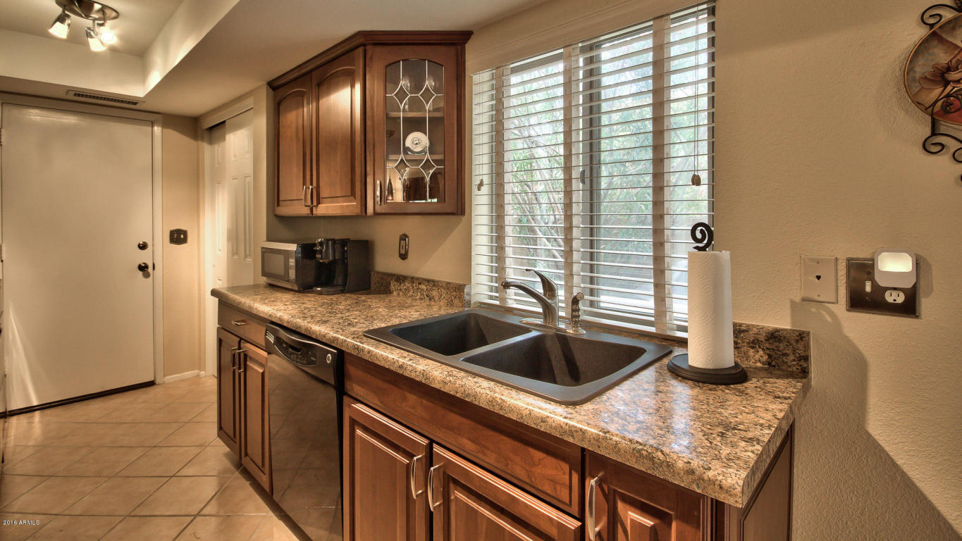 711 E North Ln #3, Phoenix, AZ 85020 photo 12