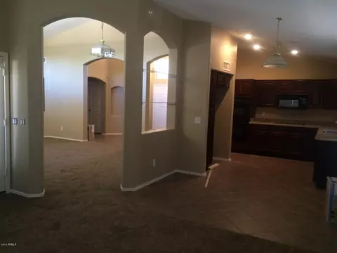 2214 E Catclaw St, Gilbert, AZ 85296 photo 5