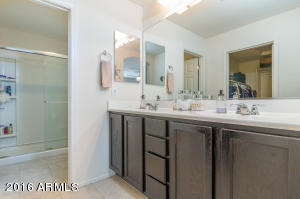2548 E Vermont Dr, Gilbert, AZ 85295 photo 10