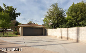 203 E Medlock Dr, Phoenix, AZ 85012 photo 24