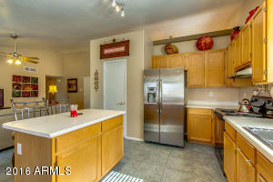 1916 E Sharon Dr, Phoenix, AZ 85022 photo 13