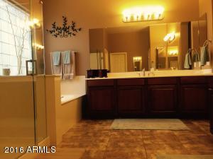 2808 E Flower St, Gilbert, AZ 85298 photo 9