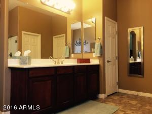 2808 E Flower St, Gilbert, AZ 85298 photo 8