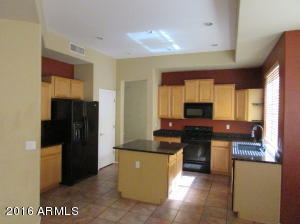 982 S Jacob St, Gilbert, AZ 85296 photo 3