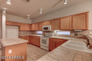 3441 E Bruce Ave, Gilbert, AZ 85234 photo 7