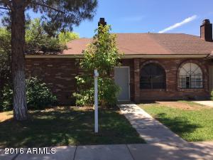 30 N Colonial Dr, Gilbert, AZ 85234 photo 1