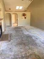 30 N Colonial Dr, Gilbert, AZ 85234 photo 3