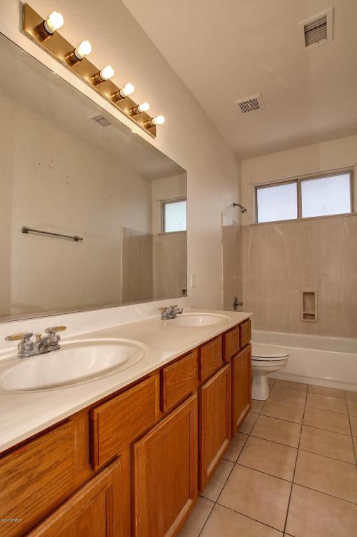 393 E Baylor Ln, Gilbert, AZ 85296 photo 27