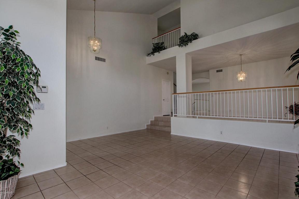 393 E Baylor Ln, Gilbert, AZ 85296 photo 6