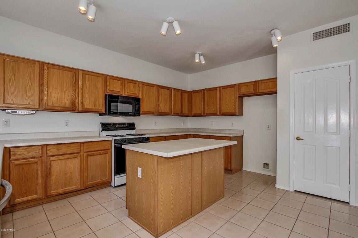 393 E Baylor Ln, Gilbert, AZ 85296 photo 13