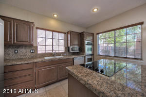 1332 E Silverwood Dr, Phoenix, AZ 85048 photo 9