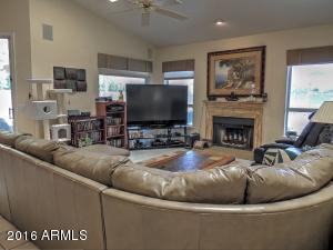 4587 E Chuckwalla Cyn, Phoenix, AZ 85044 photo 5