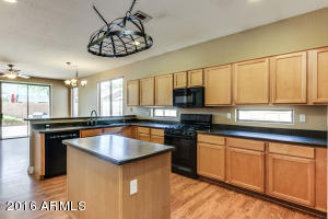 4325 E Oxford Ln, Gilbert, AZ 85295 photo 5